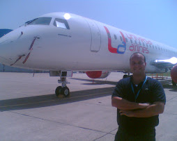 Embraer 195