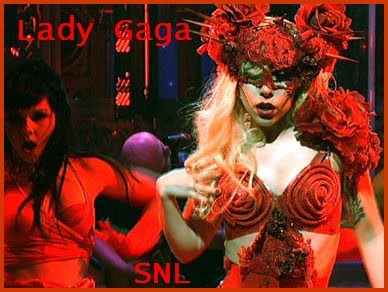 ¿Quiénes vieron hoy sabado SNL? Lady+Gaga+performing+Paparazzi+2+on+SNL+titled+framed+10-04-09