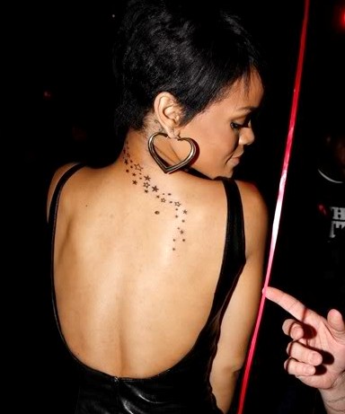 [aaa+Rihanna+star+tattoos+photo+cropped+2.jpg]