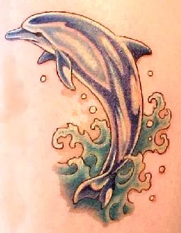 Skull Tatoos on Cool Tattoo Zone  Dolphin Tattoo Designs Gallery