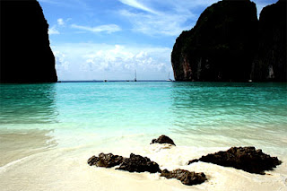 Discover Thailand's White Beaches: Koh Phi Phi Island, Krabi Province