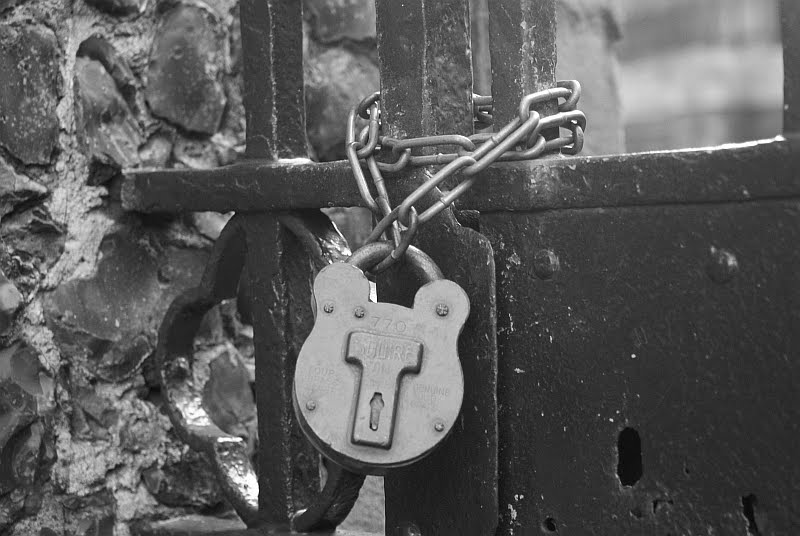 [lock.jpg]