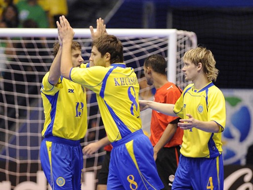 [UCRANIA+-+JOGADORES.jpg]