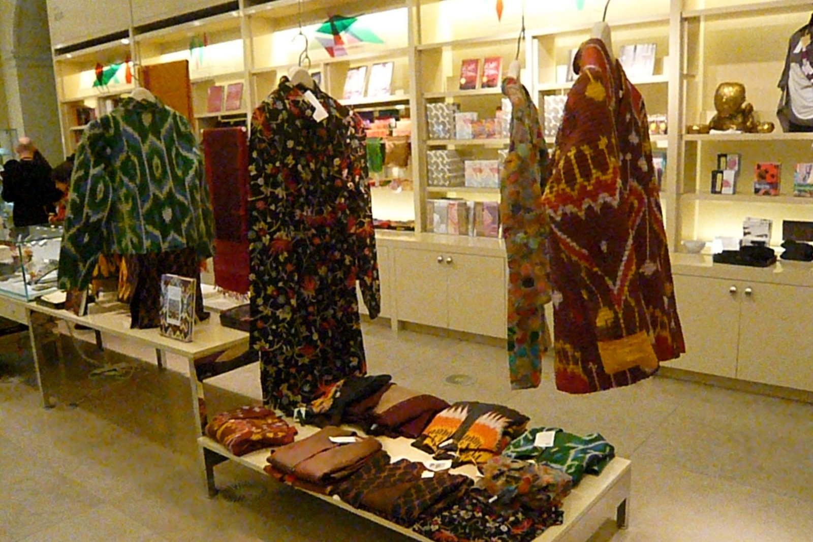 [L1050158.JPG]