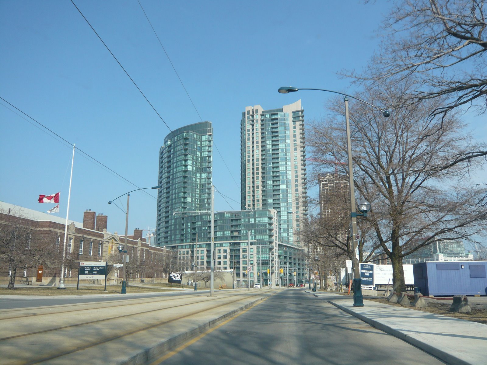 [L1060112.JPG]