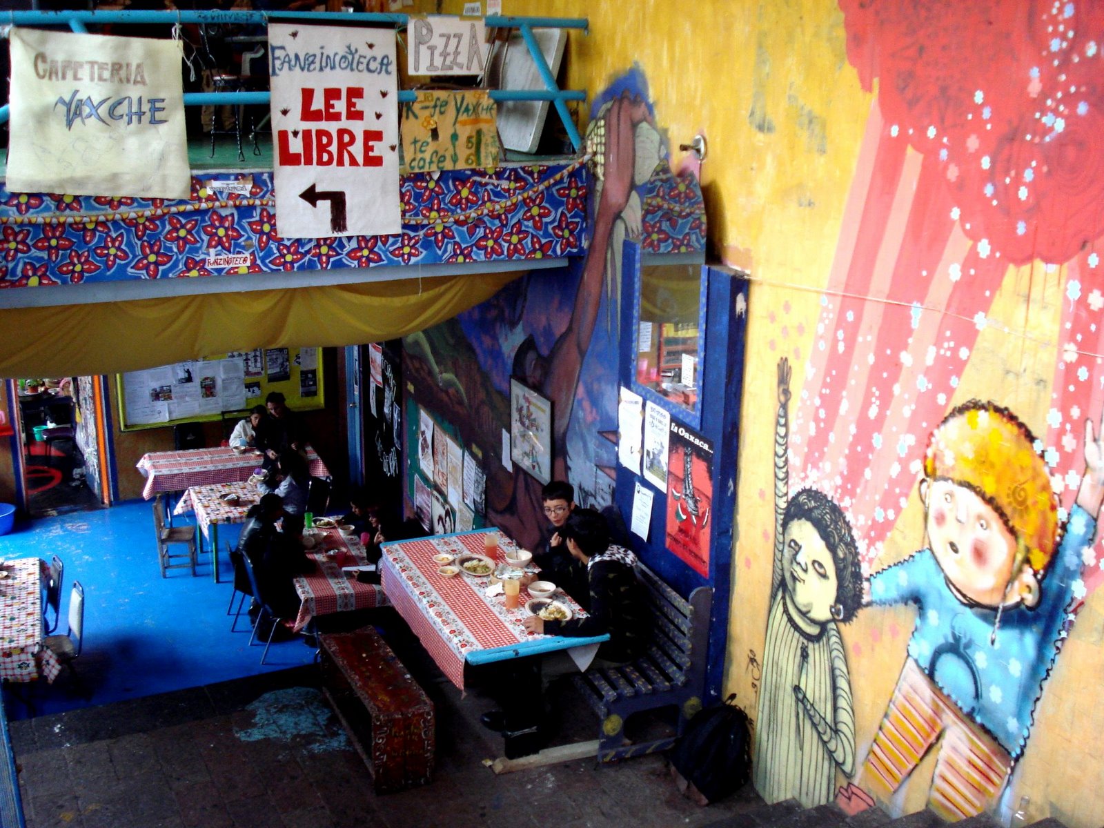 [Autonomus+Space+Occupa+Che+UNAM+MexicoDf.JPG]