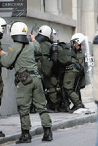 [Poreia4dek08.jpg]