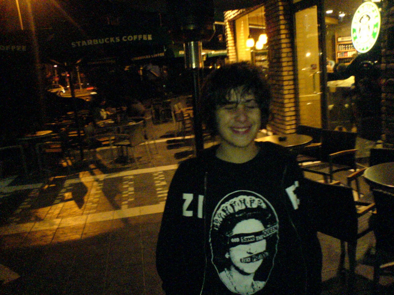[alexis_1.jpeg]