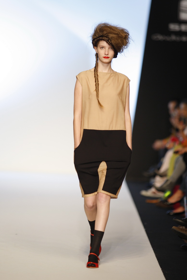 [MLX31AMoura-047.JPG]