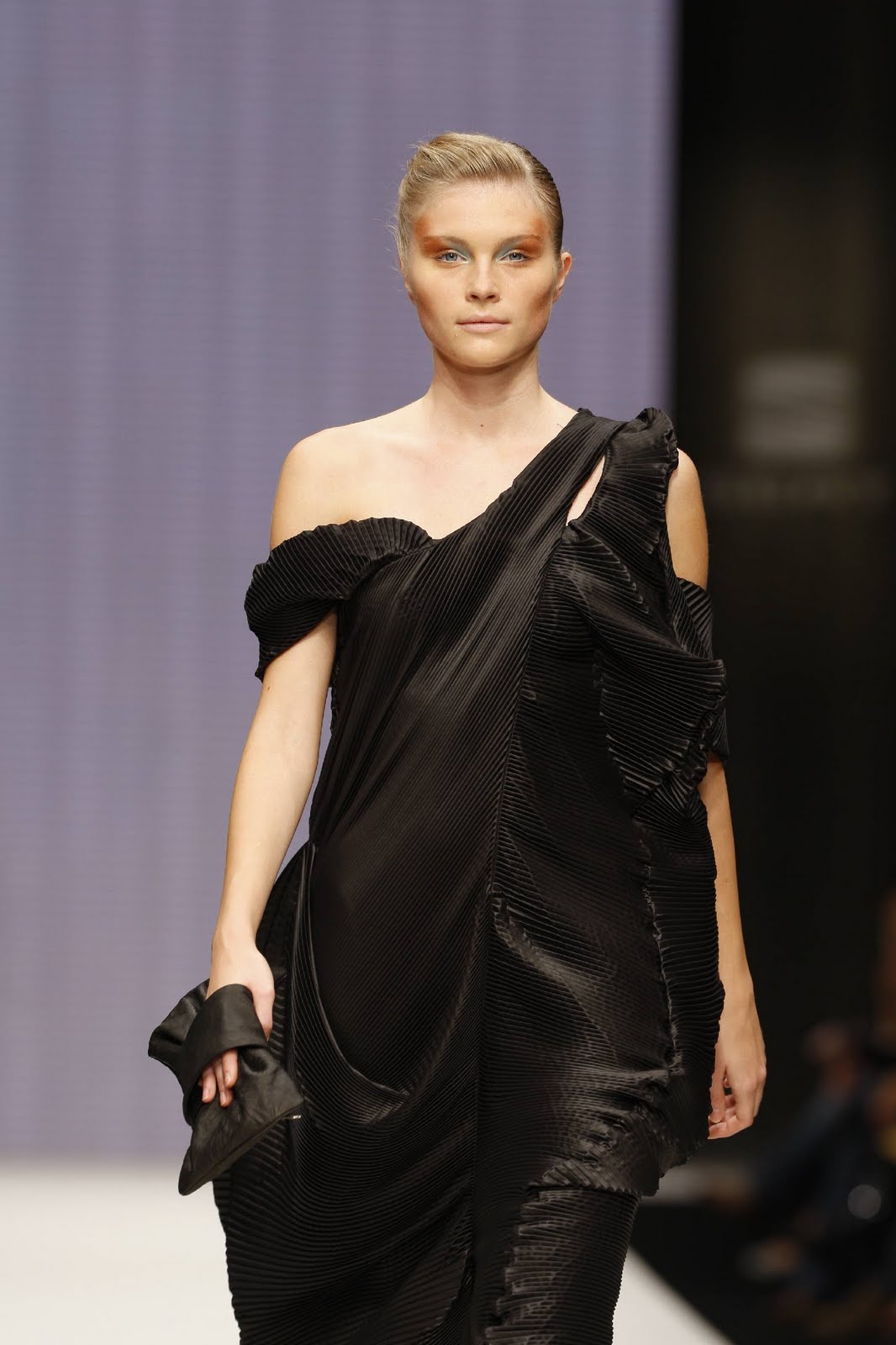 [MLX33LBuchinho165.JPG]