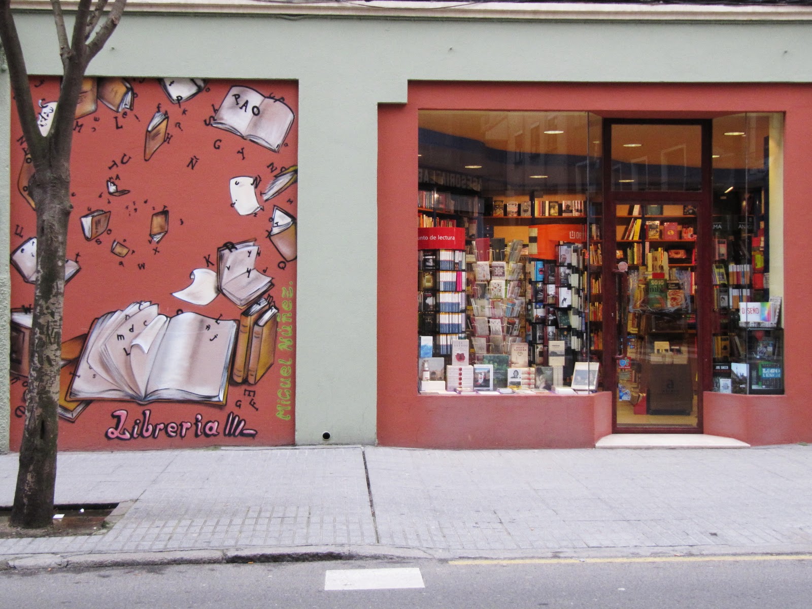 Librería Miguel Núñez
