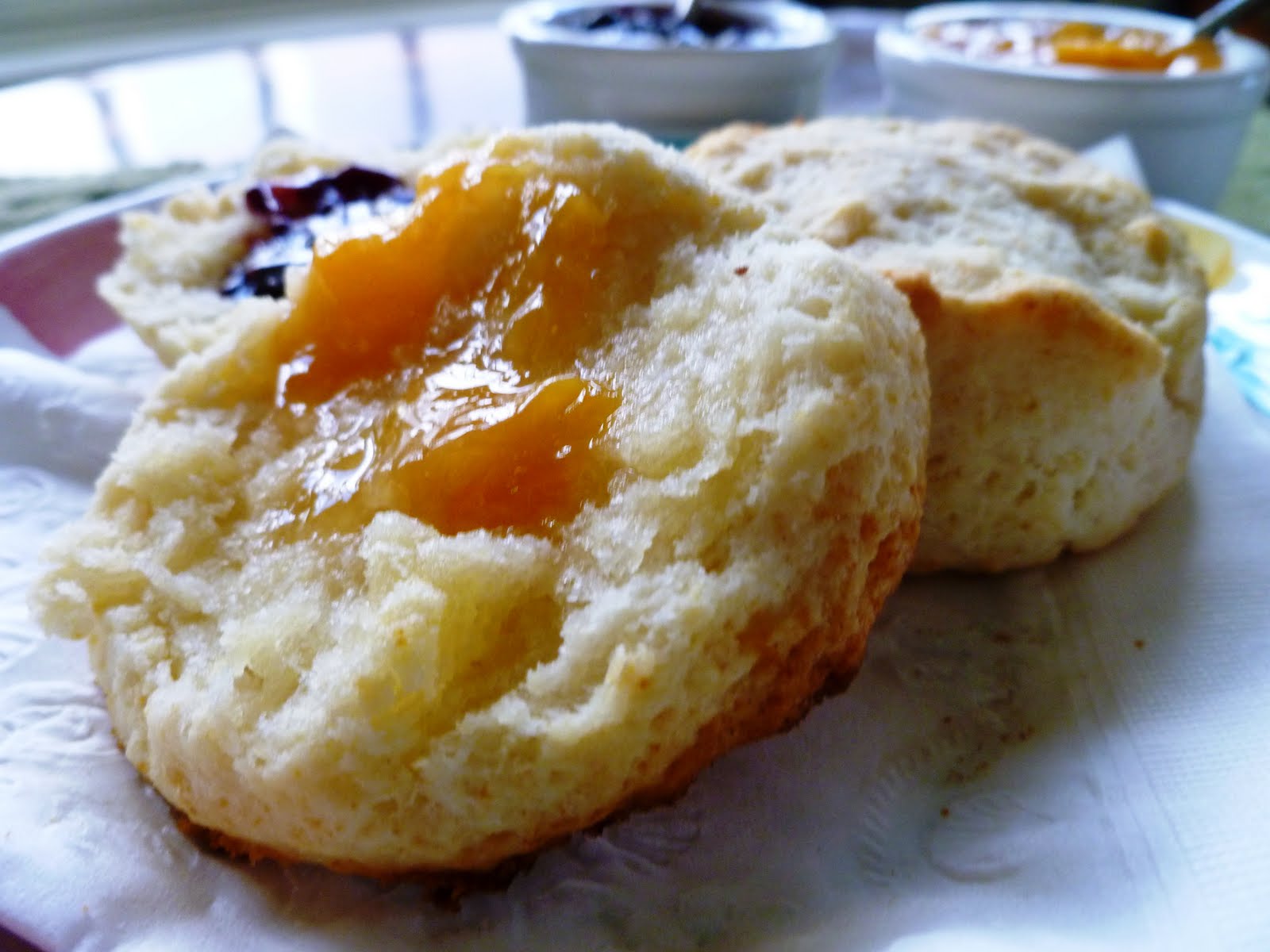 City Home/Country Home Strawberry Jam amd Cream Biscuits