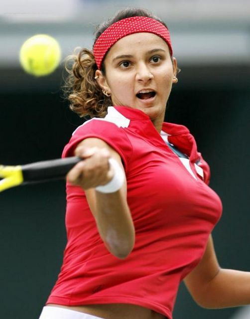Hot Sania Mirza Sania Mirza Photos Sania Mirza Pics Wallpapers amp Photo Gallery glamour images