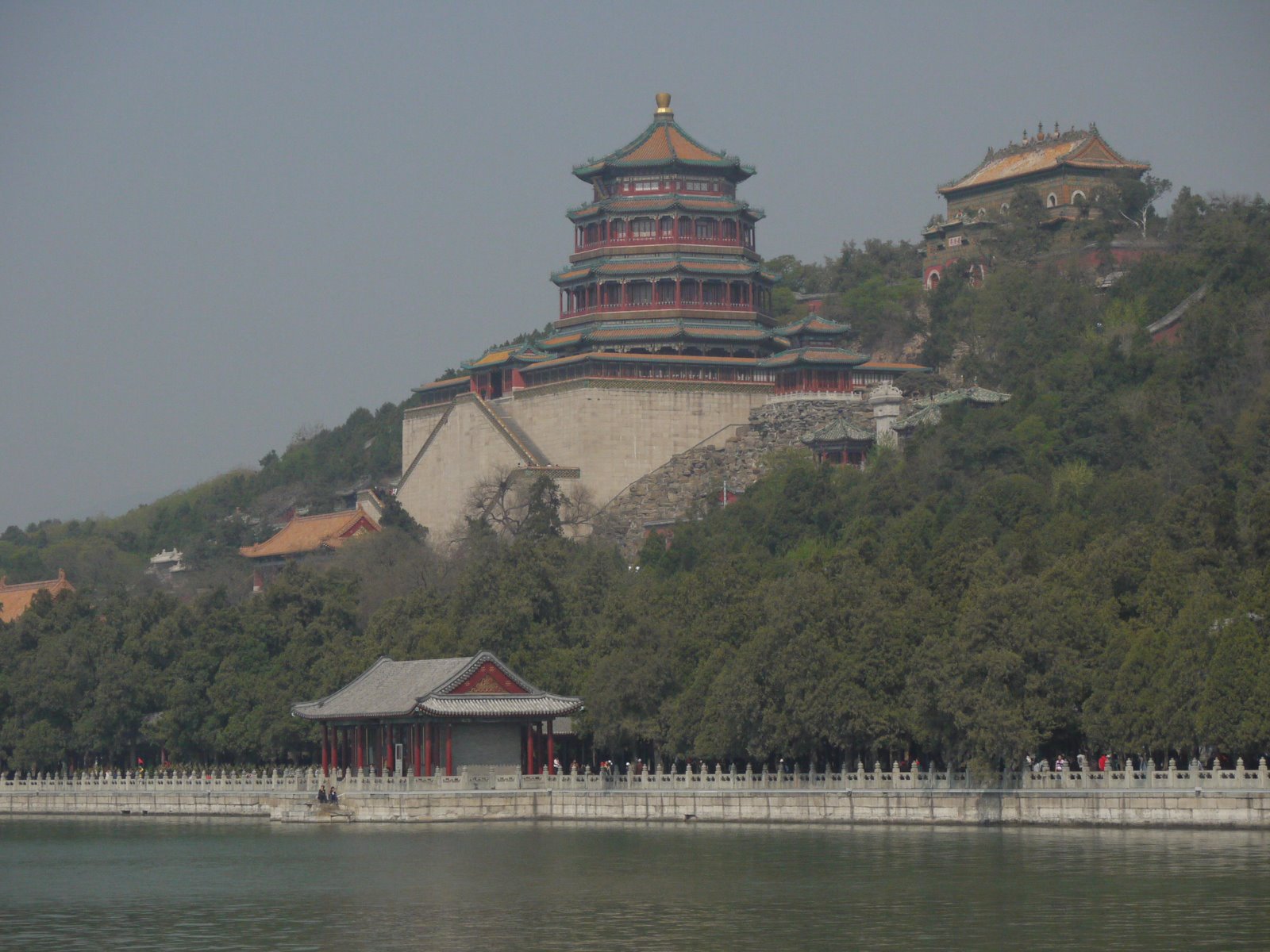 [P1040695.JPG]