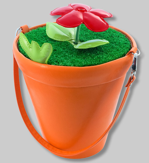 Smartypants Goes to France Pylones