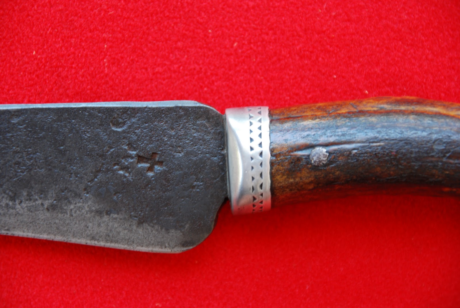 Contemporary Makers Longknife and Belt Axe by Todd Daggett