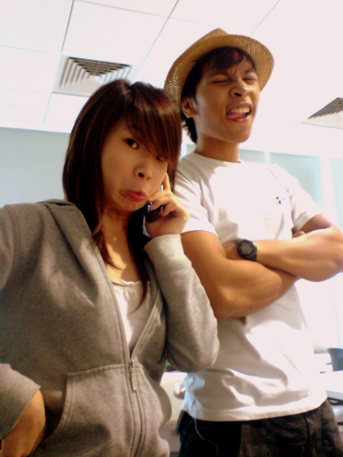 [act+jasonmolest.JPG]