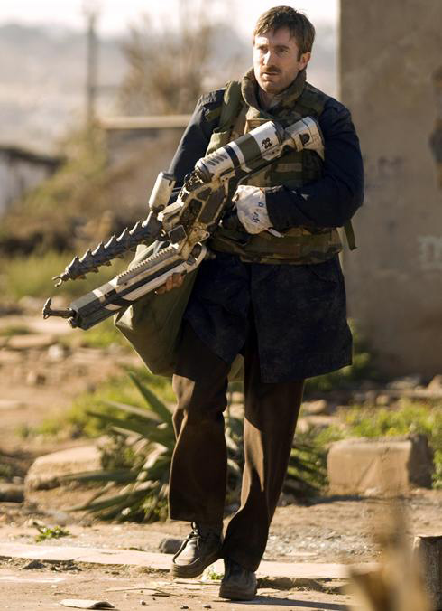 [district9gun.jpg]
