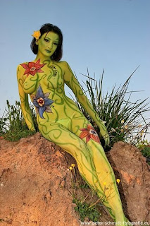 Beautiful Female Bodies And Female Body In Photography With Body Painting Flower Theme Picture 2