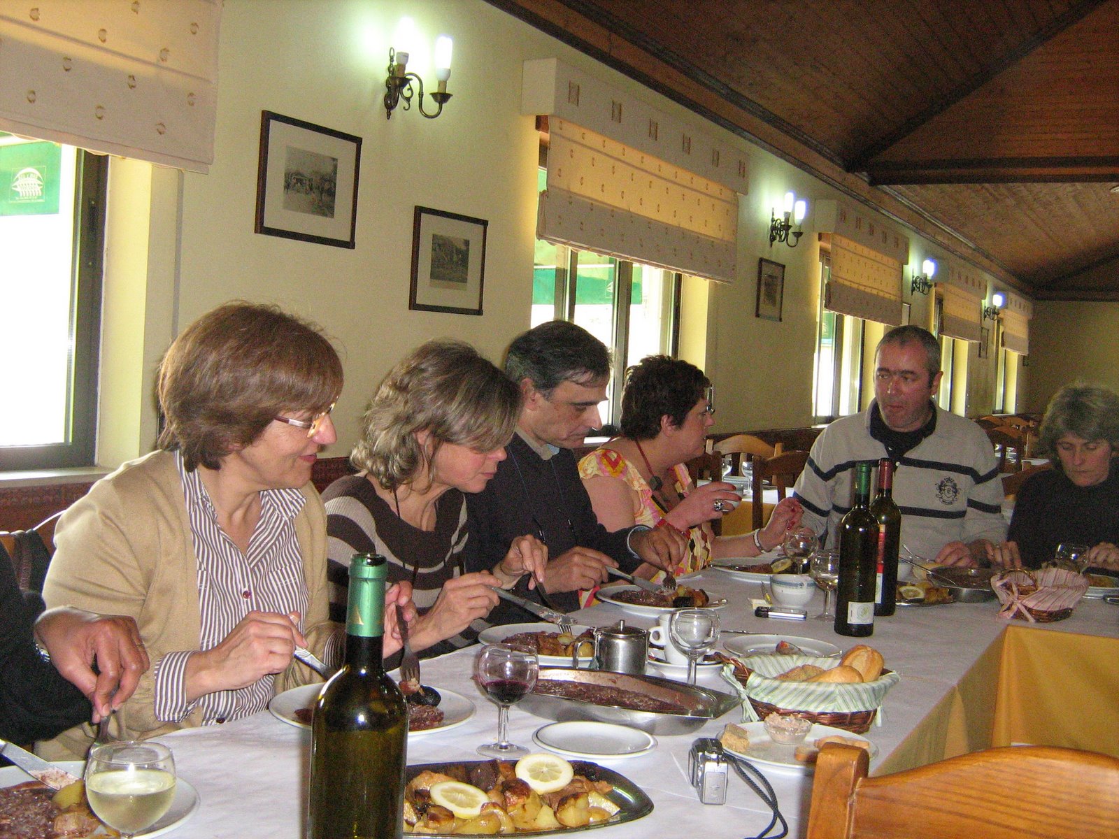 [IMG_0199.JPG]