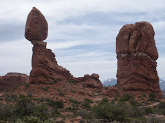 Balanced Rock -Arches National Park, Moab, Utah