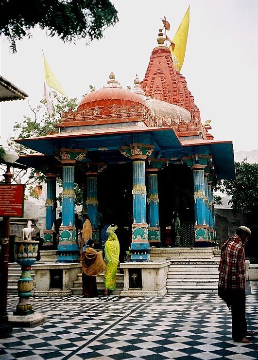 [pushkar.JPG]