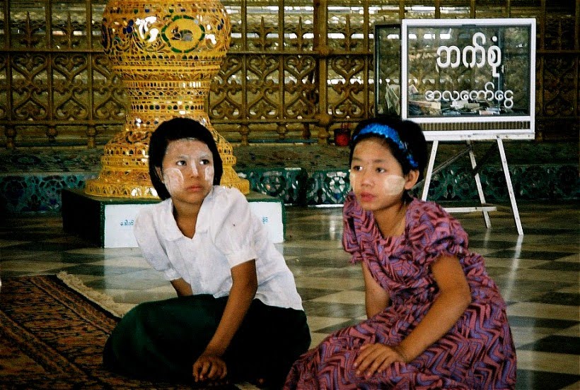 [F1020006.JPG]
