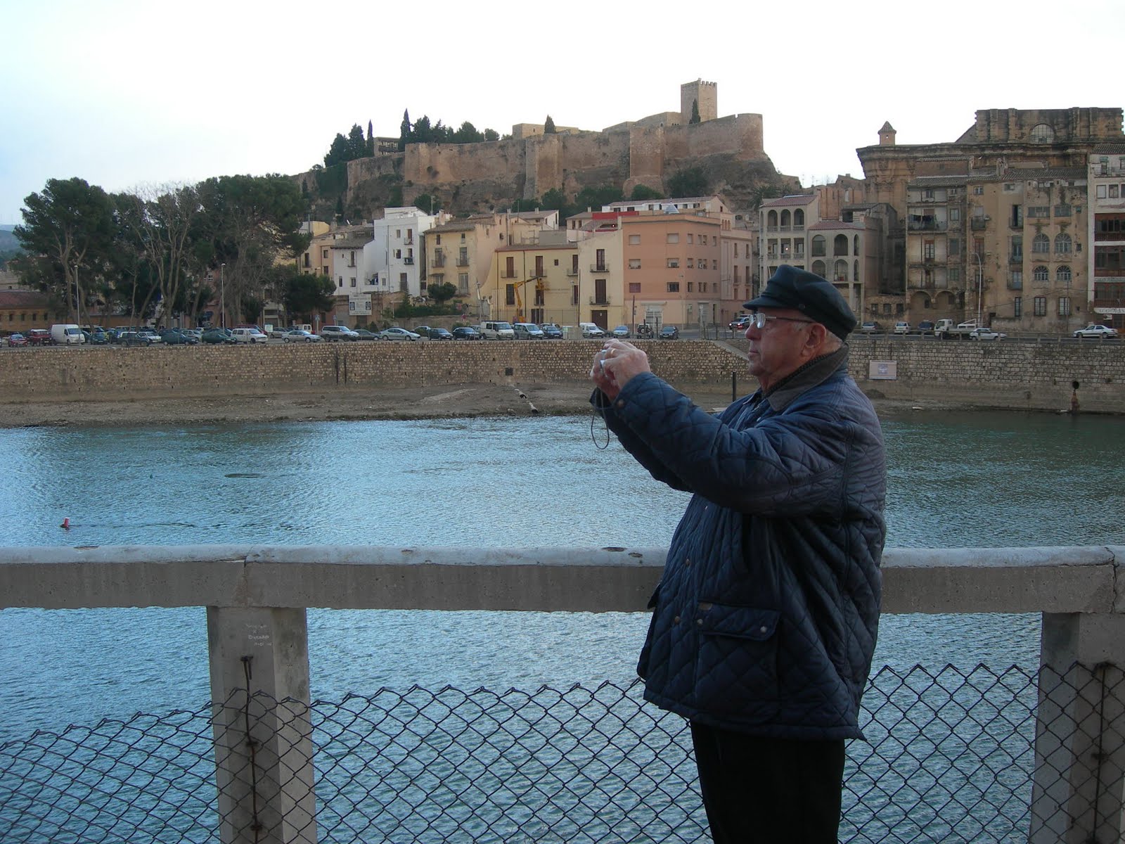 [DSCN2592.JPG]