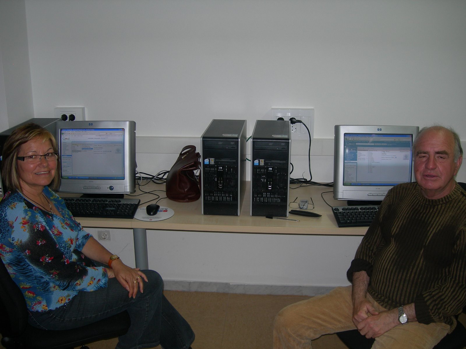 [DSCN1837.JPG]