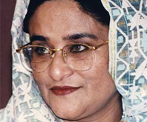 [hasina2.jpg]