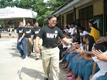 Students welcome RP Navy contingent