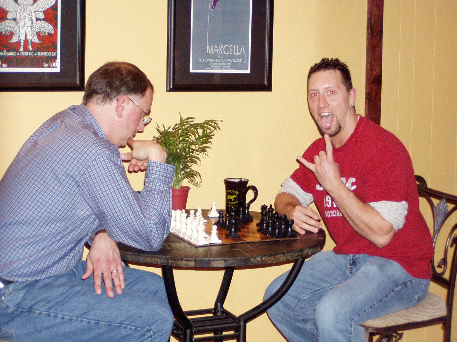 [Chess+Club+5+3-28-07.JPG]