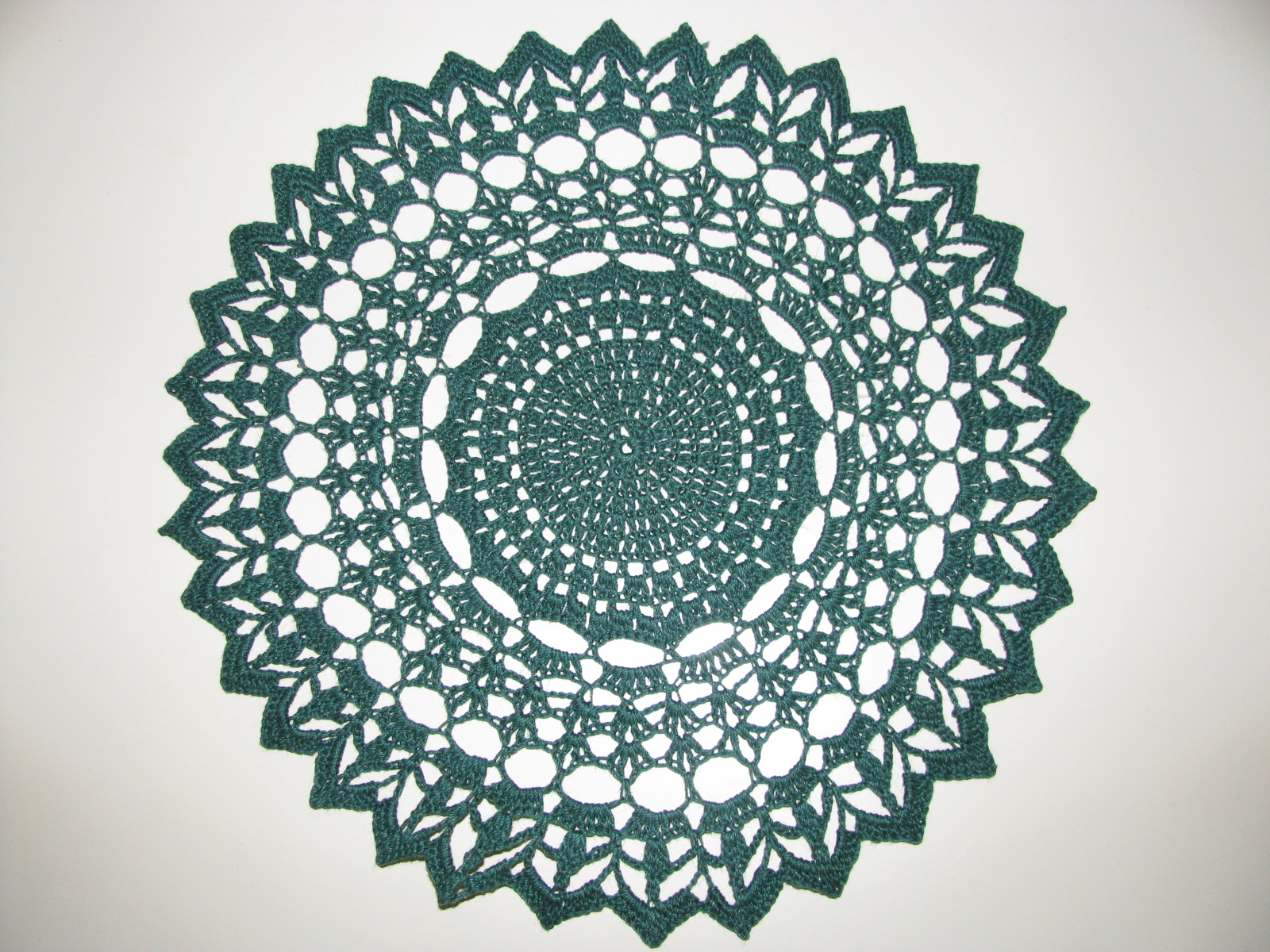 Red Heart Classic Crochet Thread Size 10 | Frosty Green | Roberts