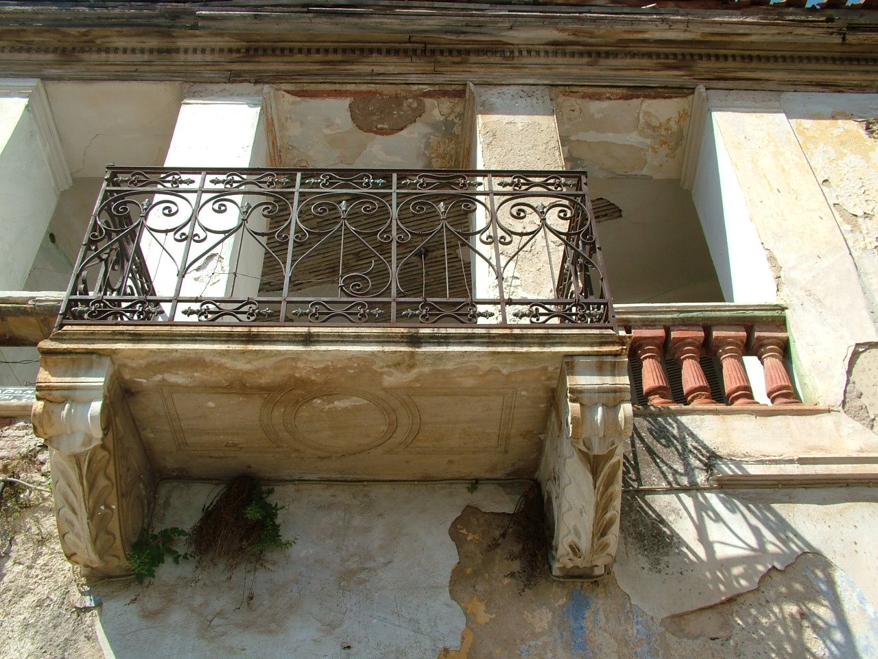 [2003_1017lazaris0003.JPG]