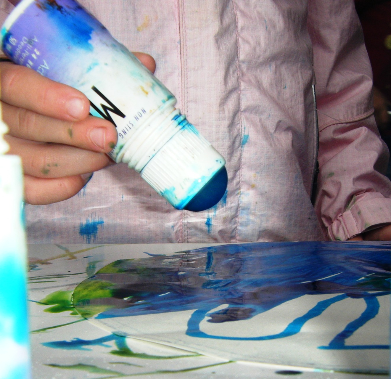 let the children play painting with roll on deodorant containers.