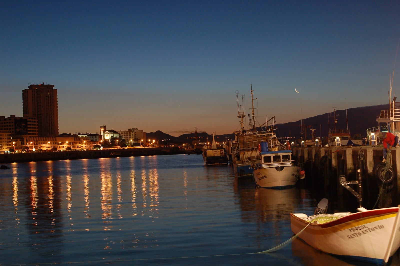 [DSC_2495.JPG]