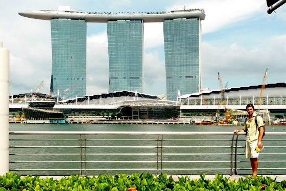 Yo en Singapur