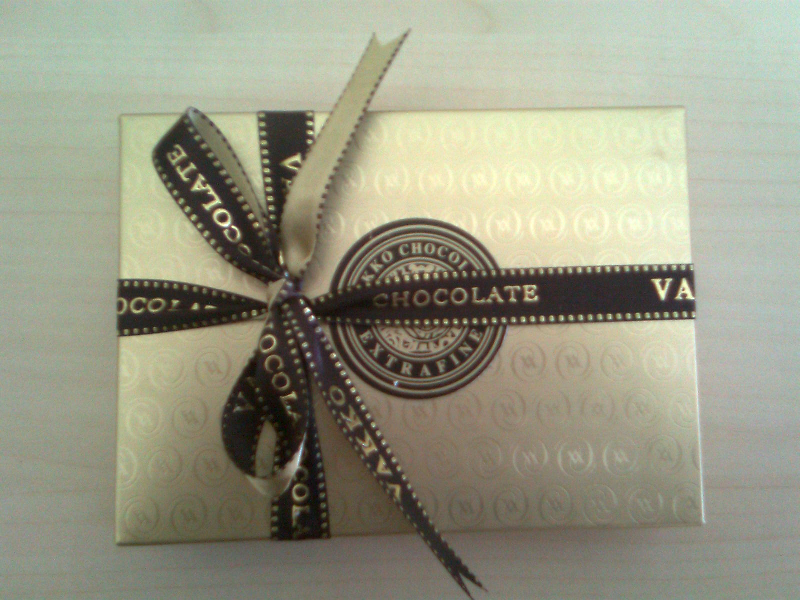 Reyhan�la Her Şey Hurma&amp;Çikolata birlikteliği=Vakko hurmalı çikolata