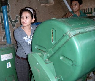 [Hand+Rotary+Composter+(39).JPG]