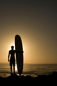 [Hawaii_Surfer_Sunset_iStock.jpg]