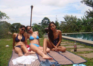 Foto seksi Joanna Alexandra Bikini - Celebrity vacations photo