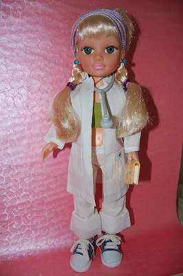 muñeca nancy doctora