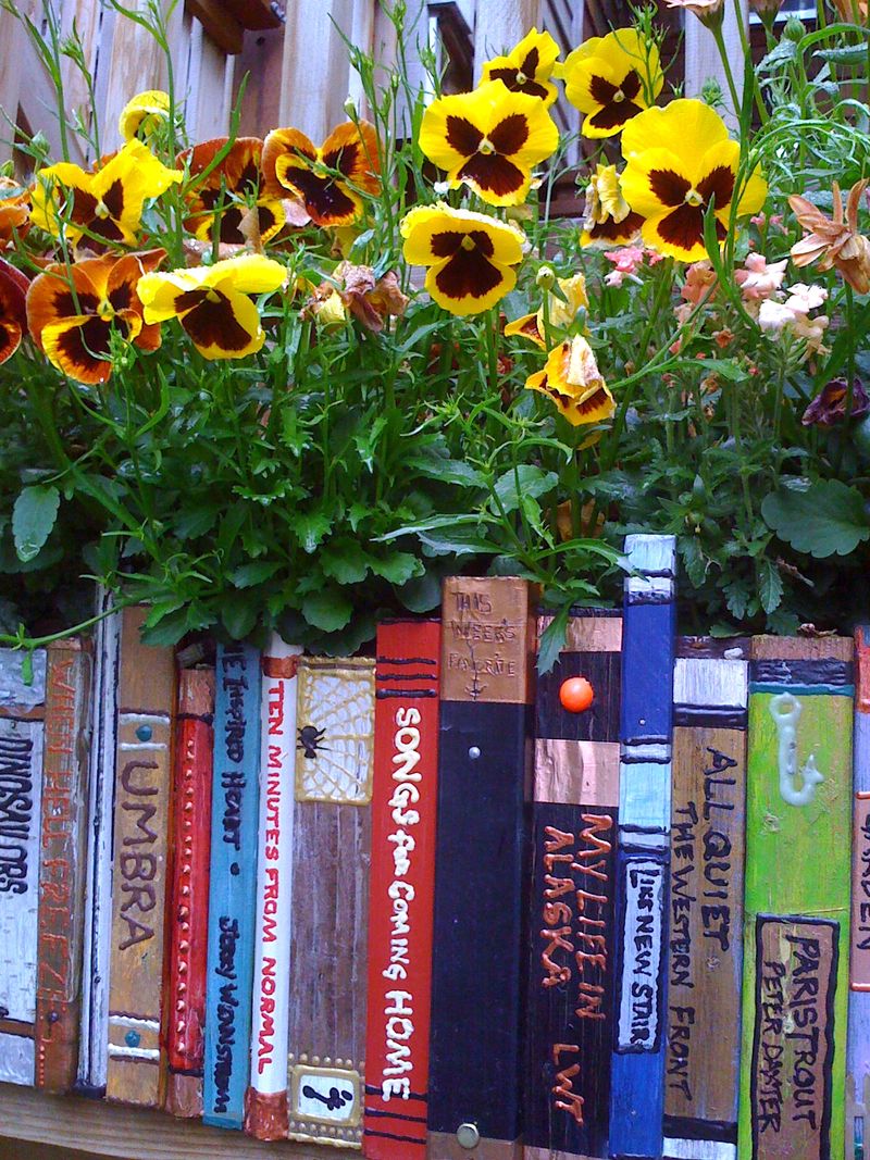Bookshelf Bookshelf planters