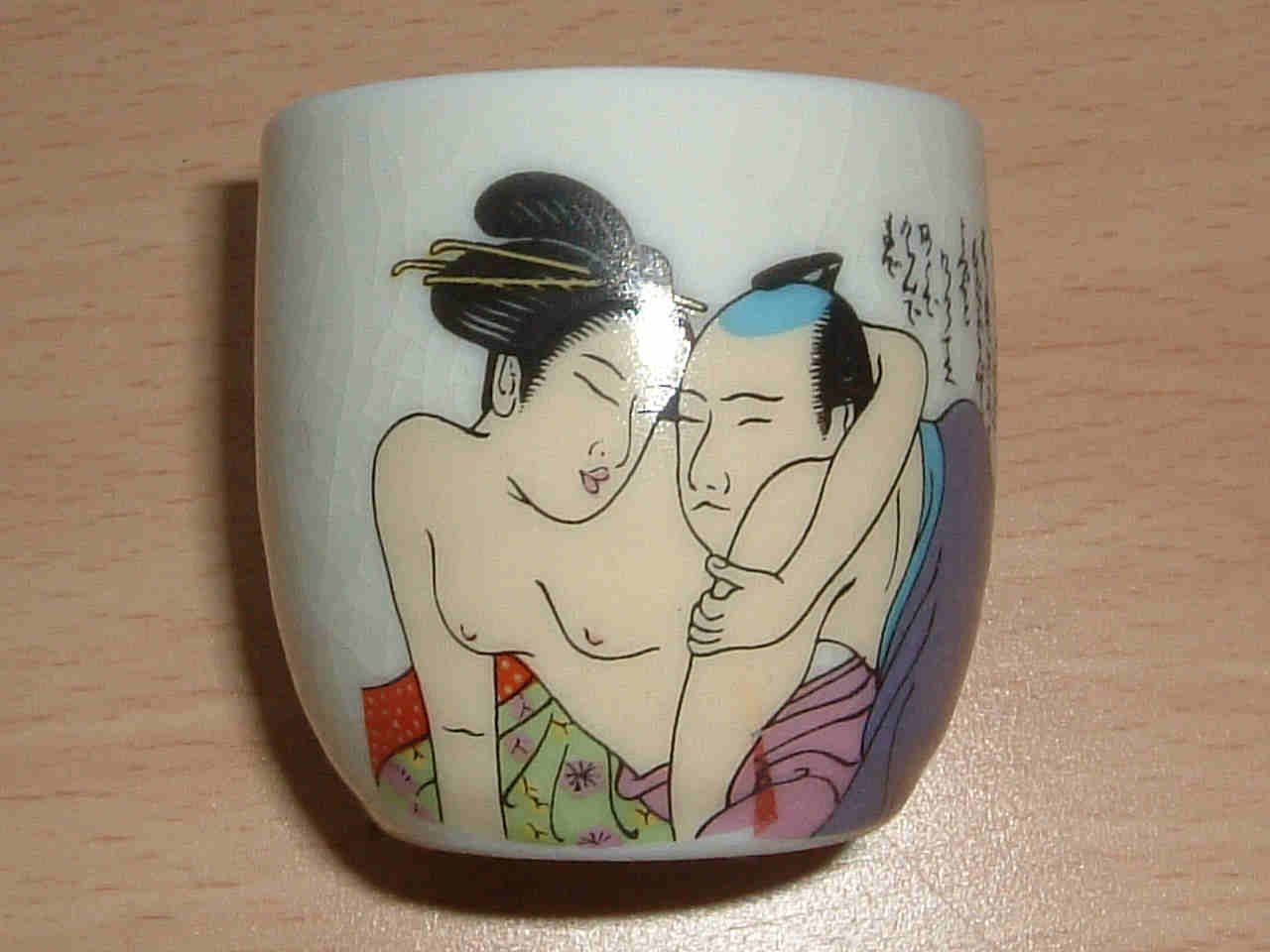 [egg+cups+001.JPG]
