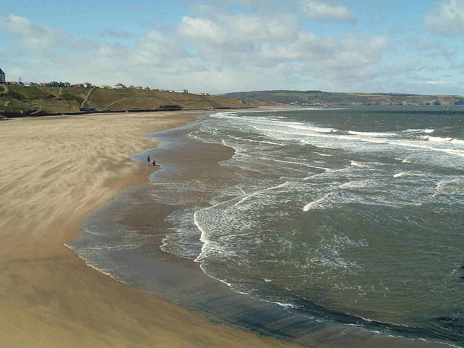 [Yorkshire+-+Whitby+sea.jpg]