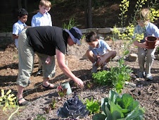 Kids working in the Lovett garden