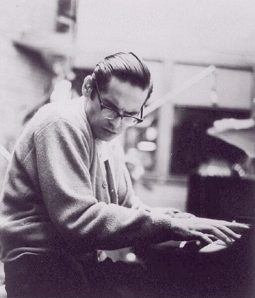 Bill Evans jazz pianist