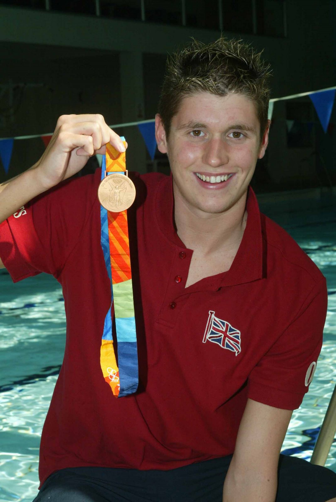 [david+davies+with+medal.jpg]