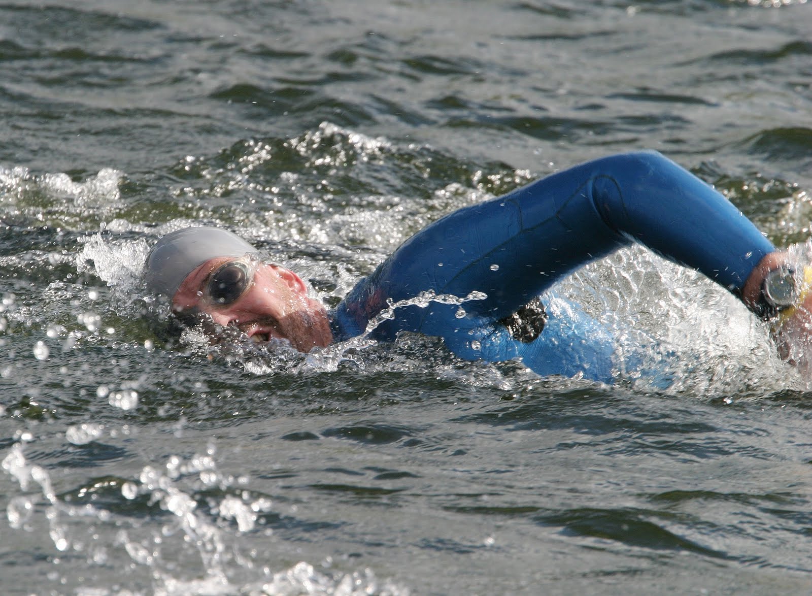 [julian+crabtree+open+water+swimming.JPG]