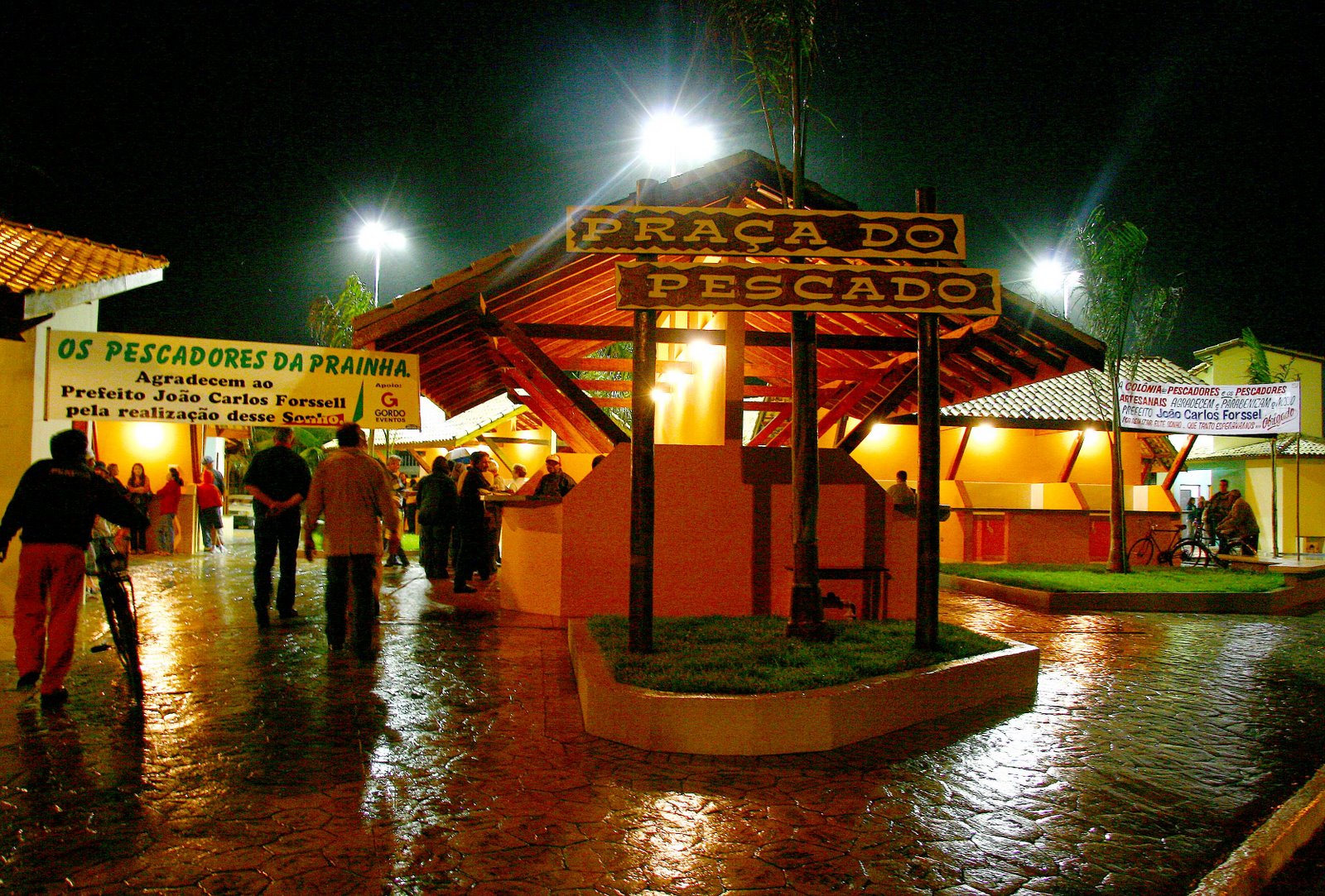 [05.05.08_praca_do_pescado+(1).JPG]